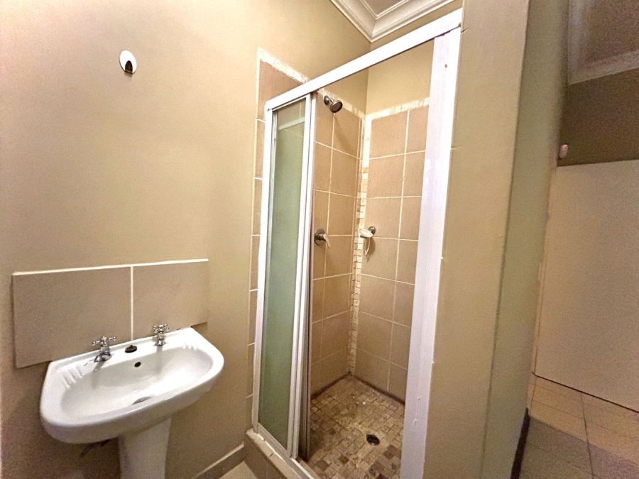 To Let 3 Bedroom Property for Rent in Waterval East North West